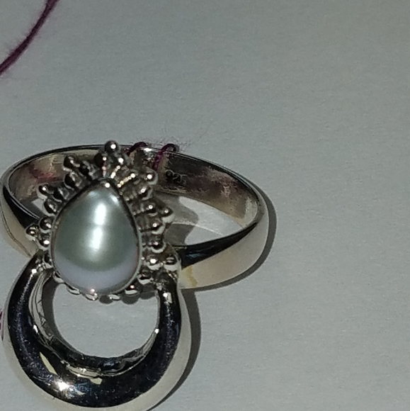 New Crescent moon Fresh water pearl ring Size 9 - Picture 4 of 6